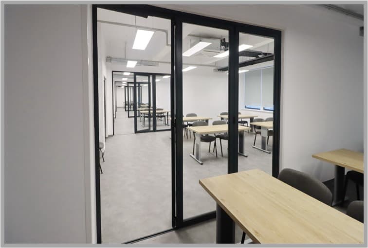 Imagine cu dotariile prezente in HUB UTCN