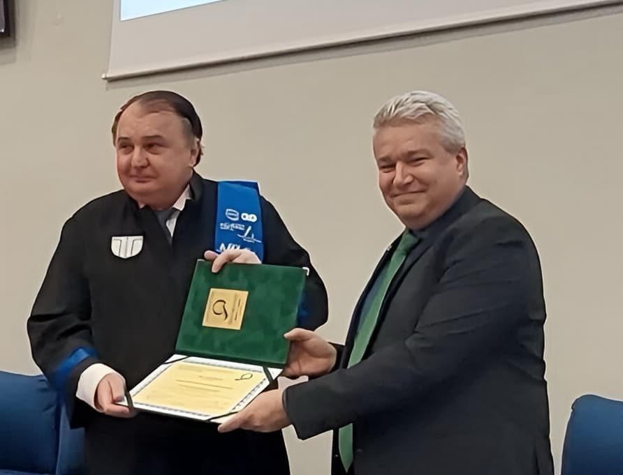 Acordare certificat ARACIS - Grad de încredere ridicat